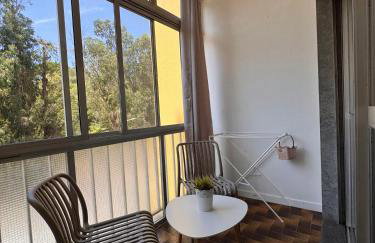 2BR Estoril Apartment - Near Estoril Beach & Cascais - Sleeps 4 - Foto 6