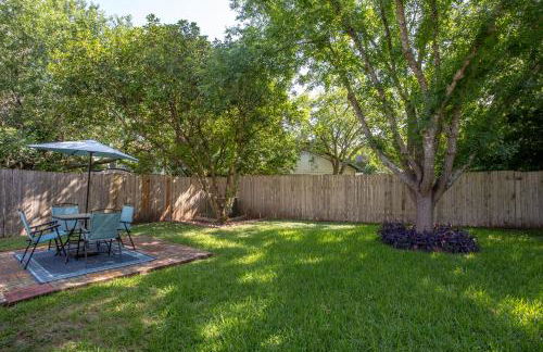 Comfortable, Family and Business Friendly 2BD/2BA House in North Austin - Foto 16