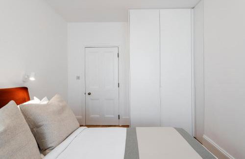 FOX ON THE HOE - Luxury Apartment accommodation - Photo 64