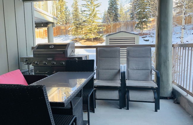 One Studio with BBQ & a Huge Patio - Photo 18