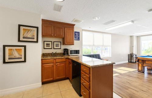 Beachfront 3BR Condo with Stunning Views Daytona - Photo 45