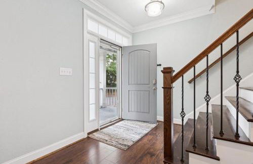 Sojourn Beautiful Family Home with Backyard in Ghent - Foto 27