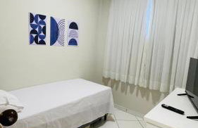 Ape com Horta, Cama Casal Queen, SmartTV, Ar, WiFi e Vaga na garagem - Foto 52