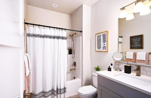 Guest Favorite 3BD 2BA Meridian Home for Business & Pleasure - Foto 31