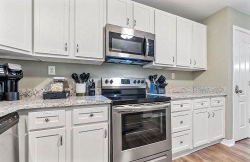 Renovated Home Perfect for Family - Foto 10