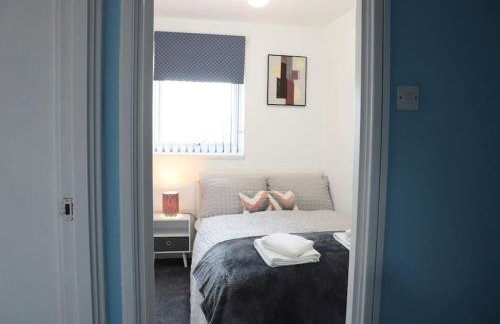 Lovely staycation with family FREE Parking & WiFi - Foto 7