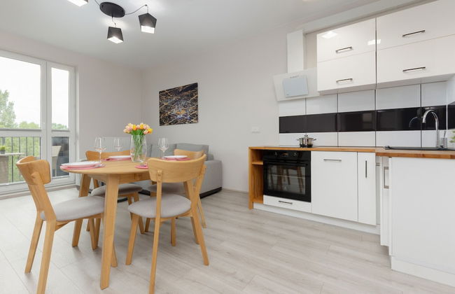 Comfy Apartment With Parking by Renters - Photo 19