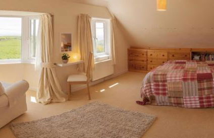 Spacious Coastal Home with Stunning Sea Views - Foto 19