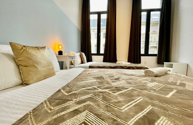 Luxury 2BR 1BA Near Fashion District by Oneluxstay - Foto 53