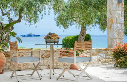 Villa Teresa Luxury Suites - Photo 2