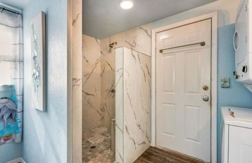 2 Mi to Redfish Bay Aransas Pass Home with Fire Pit - Foto 14