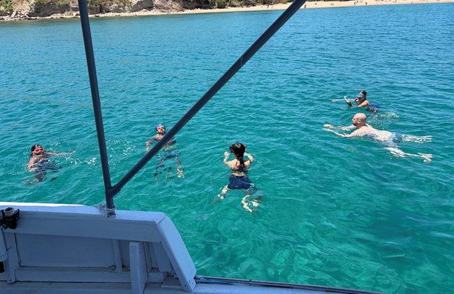 Battuta di pesca a Rodi con barbecue e nuoto - Foto 18