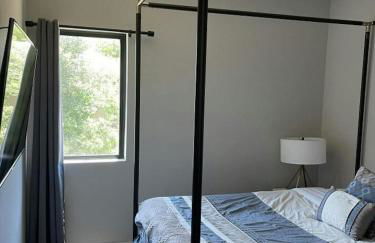 Modern 2-Home Private Oasis w Pool Hot Tub in DT - Foto 18