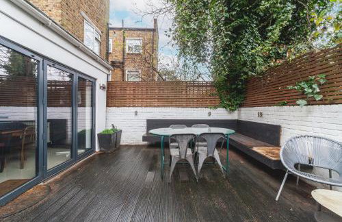 Stylish Shepherd's Bush Flat w/ Patio - Foto 13