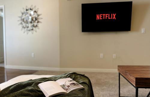 Stylish 1 Bedroom Apartment in LA with Free Parking - 10 Minutes away from Ceders Sinai - Foto 4