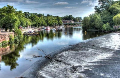 Beautiful period cottage, exceptional riverside location in the heart of Chester - Photo 43