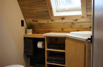 Modern A-frame w/ hot tub + view - Foto 35