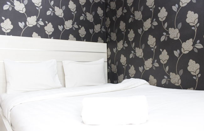 Prime 2BR at Gateway Apartment Ahmad Yani Cicadas - Photo 2