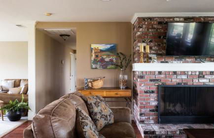 4.5 Acre Secluded Ranch w Panoramic Views • Fire Pit Olive Ranch by AvantStay - Foto 24