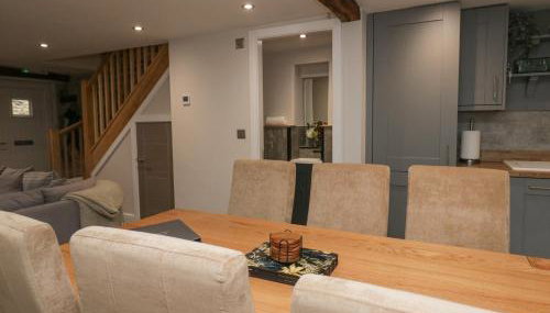 Howgill House - Photo 5