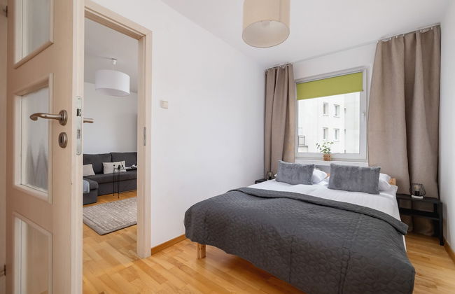 Grey Apartment in Katowice by Renters - Foto 5