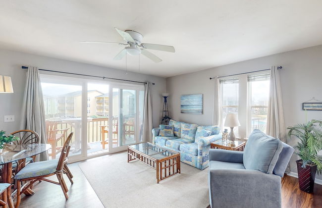 Surf Condos - Photo 9