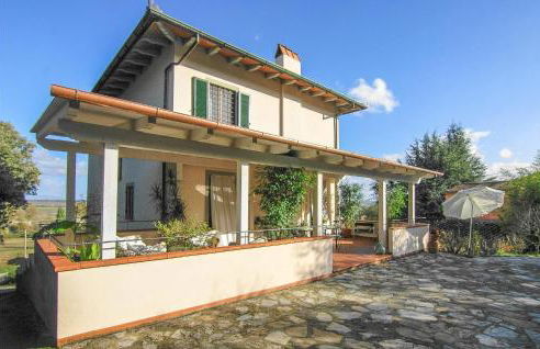 Stunning Home In Castelvecchio Di Comp - Foto 10