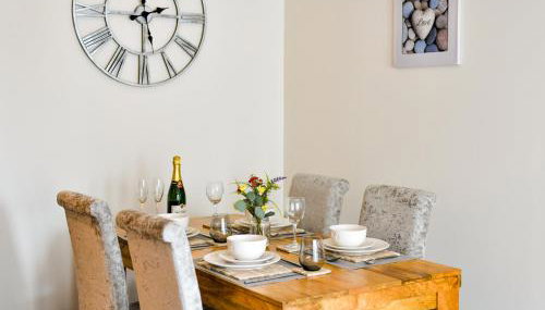 Swansea Marina - Sleeps 4 - Underground parking - Foto 5