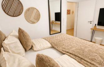 Madame Plaza - Foto 14