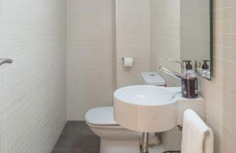 Comodidad y estilo en Gava near the beach 10 minutes - Foto 42