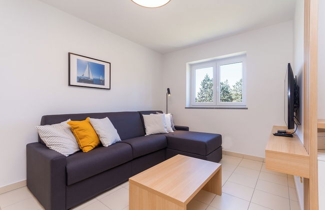 Premium Sea Side Marina Apartment 310 - Photo 19