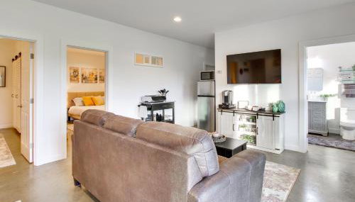 Chic and Modern Snohomish Hideaway on a Working Farm - Foto 5