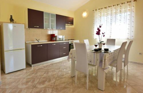 Family friendly house with a swimming pool Mofardini, Central Istria - Sredisnja Istra - 20586 - Photo 20