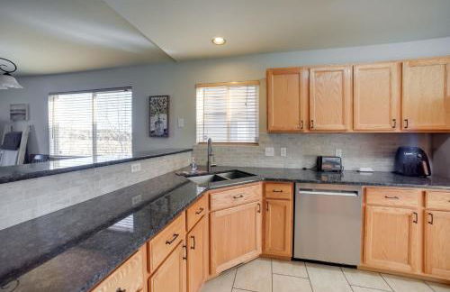 Updated Springs Home - 3 Mi to Garden of the Gods! - Foto 9