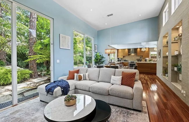 Wilton Manors Stunning Gated Oasis - Foto 11