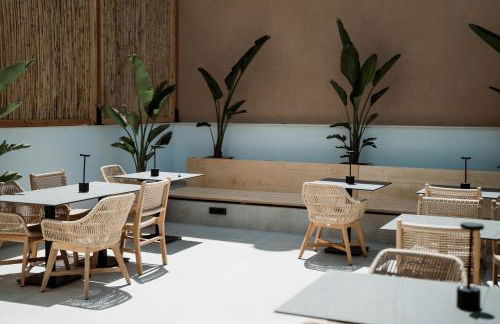 Kalani Residence - Photo 55