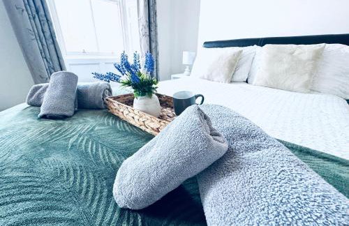 The Georgian Townhouse - 4 Bedrooms - Sleeps 9 - Photo 20