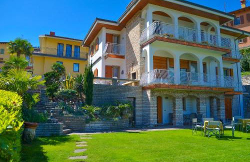 La Madrugada - Foto 19