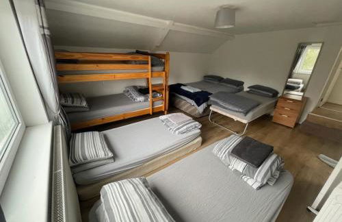 Farm House, Hirwaun Brecon Beacons with Games Barn - Photo 29