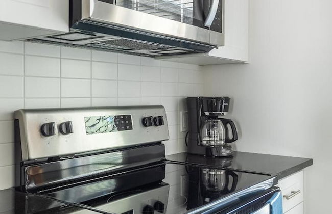 4BR 3BA Townhouse on Lake Ontario Free Parking Gym - Foto 73