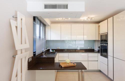 Upstays Croisette Terrace 57m Apartment - Photo 3