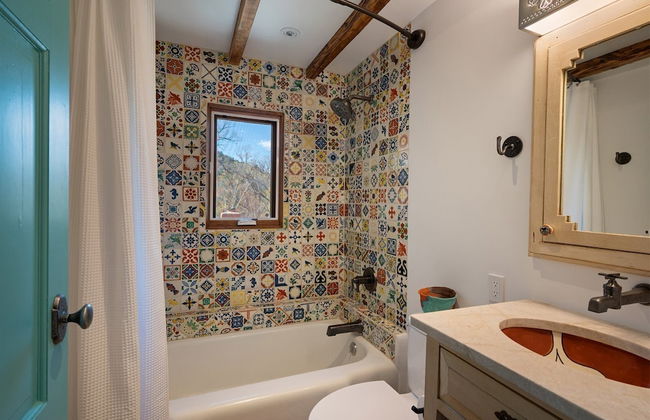 Dancing Hare - Colorful and Inviting Tesuque Home Right Next to Bishop`s Lodge - Foto 18