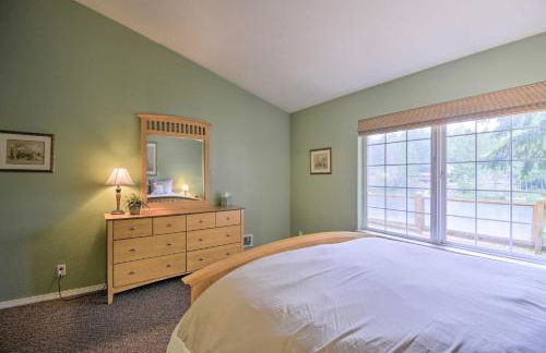 Anderson Island Retreat with Lakefront Deck and Canoe! - Foto 20