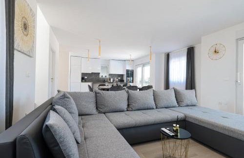 Peaceful IviCasa with private pool - Foto 33