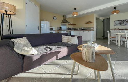 2 Bedroom Lovely Home In Saint André De Roquepe - Foto 12