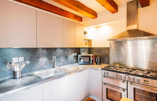 Atmospheric 14-person Chalet in Plagne 1800 - Foto 8