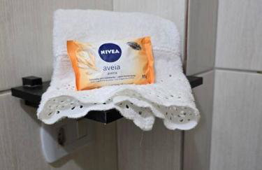 Edificio Hayannes - 1 Quarto - 1 Cozinha - 1 Banheiro - Garagem Coberta - Self Check in -Taxa Para Hospede Com Pets - Foto 4