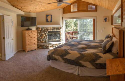 Tahoe Vista Home w/ Spa close to Northstar & Lake - Foto 18