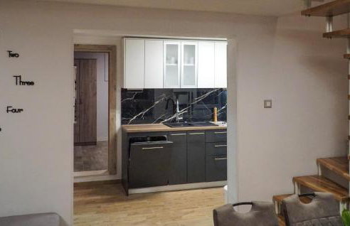 Cozy Home In Postira With Wifi - Photo 24