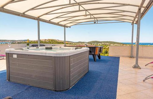 Nice Home In Rogoznica - Foto 23